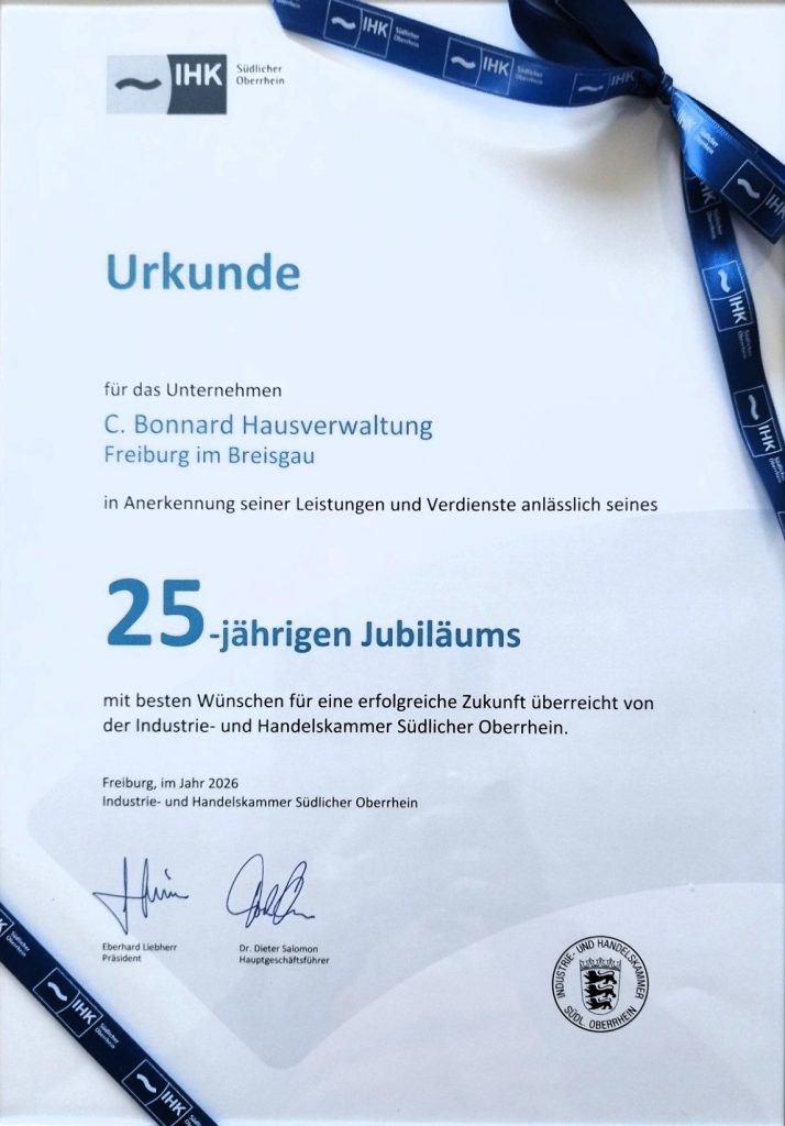 IHK-Urkunde 25-jährigen Jubiläums IHK-Urkunde 25-jährigen Jubiläums